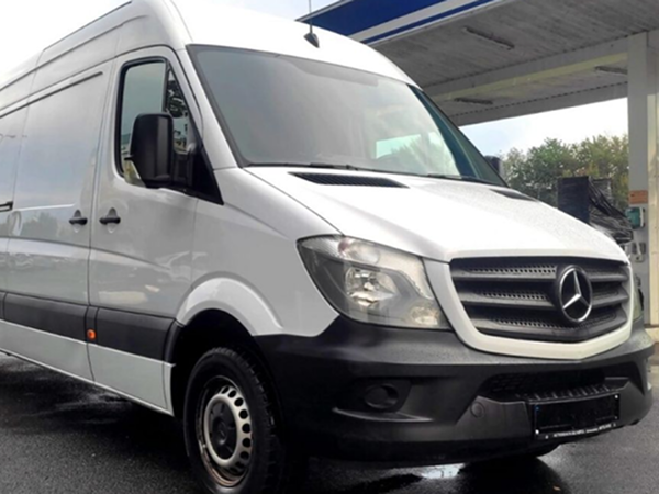 Mercedes Sprinter - JS Autopůjčovna